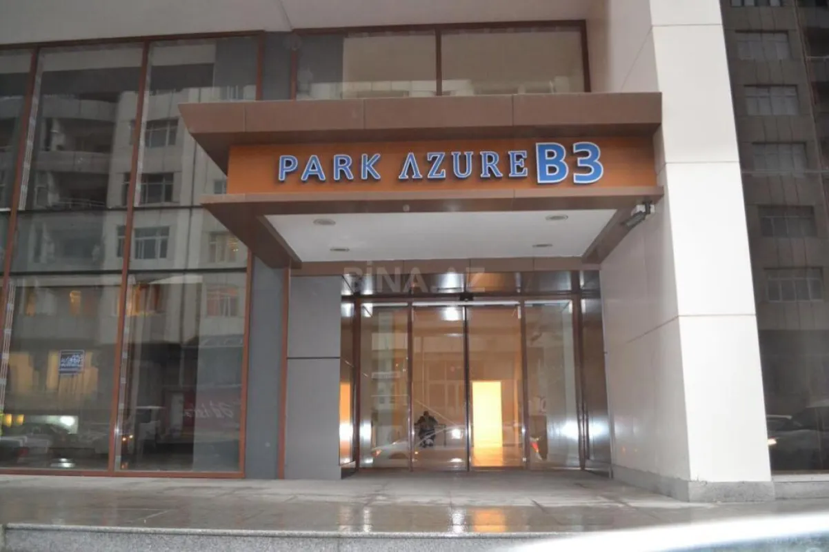 Kirayə verilir 2 otaqlı mənzil 96 m²