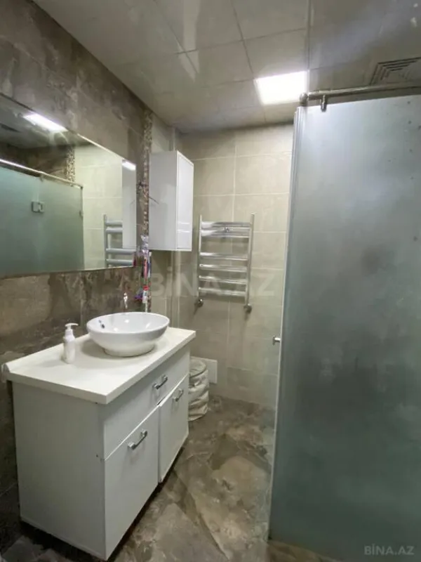 Satılır 2 otaqlı mənzil 95 m²