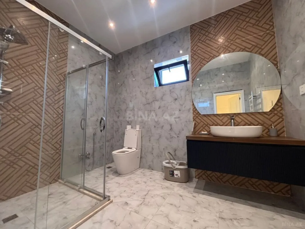 Satılır 6 otaqlı həyət evi 350 m²