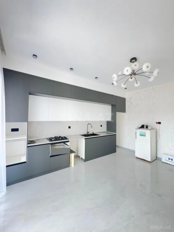 Satılır 4 otaqlı həyət evi 160 m²