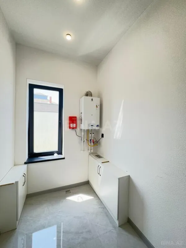 Satılır 4 otaqlı həyət evi 160 m²
