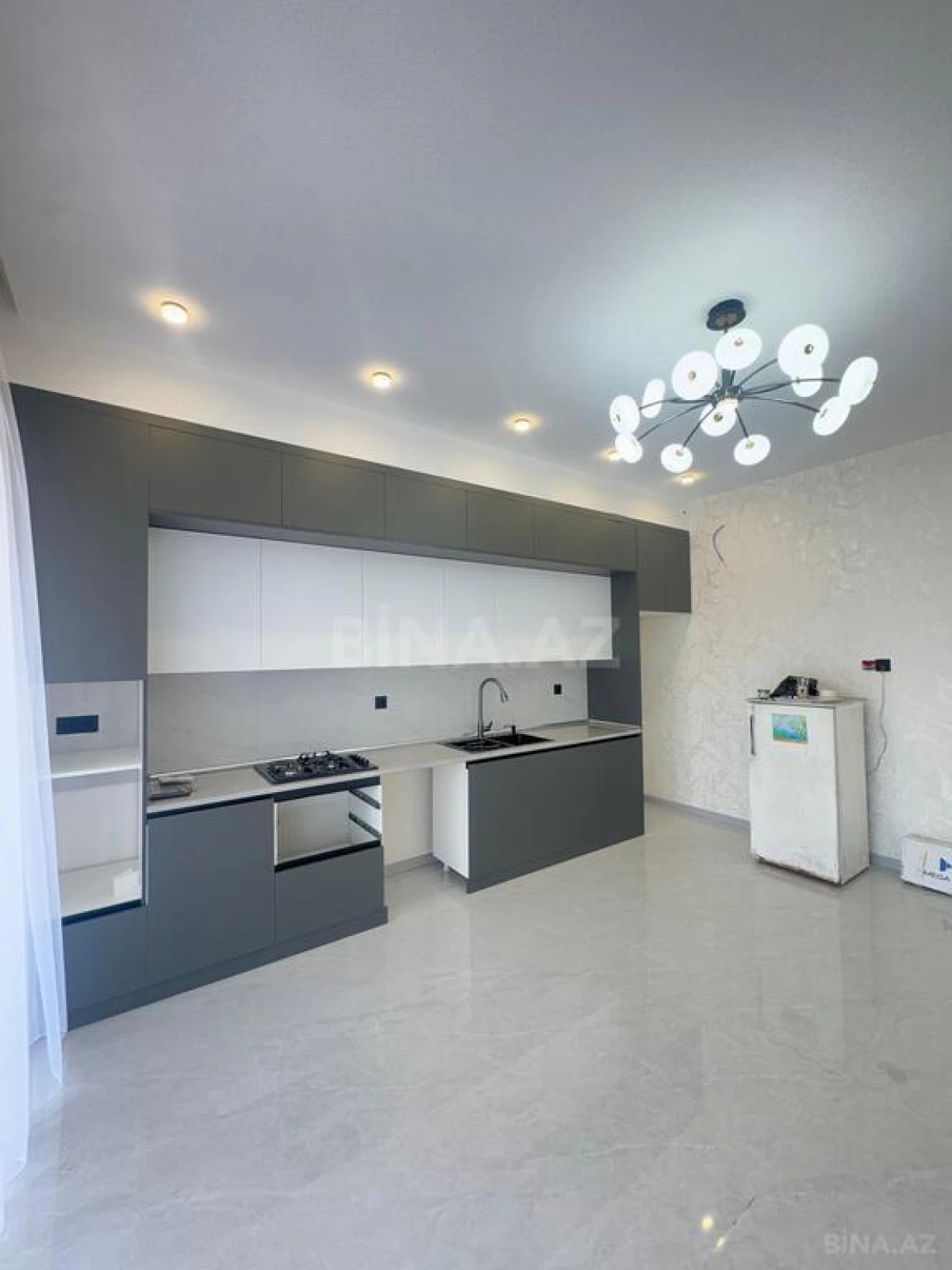 Satılır 4 otaqlı həyət evi 160 m²