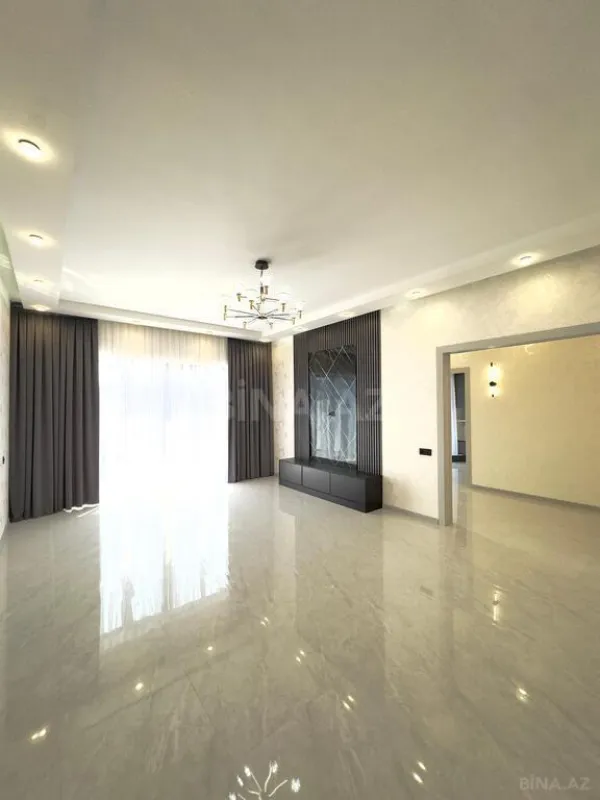 Satılır 4 otaqlı həyət evi 160 m²