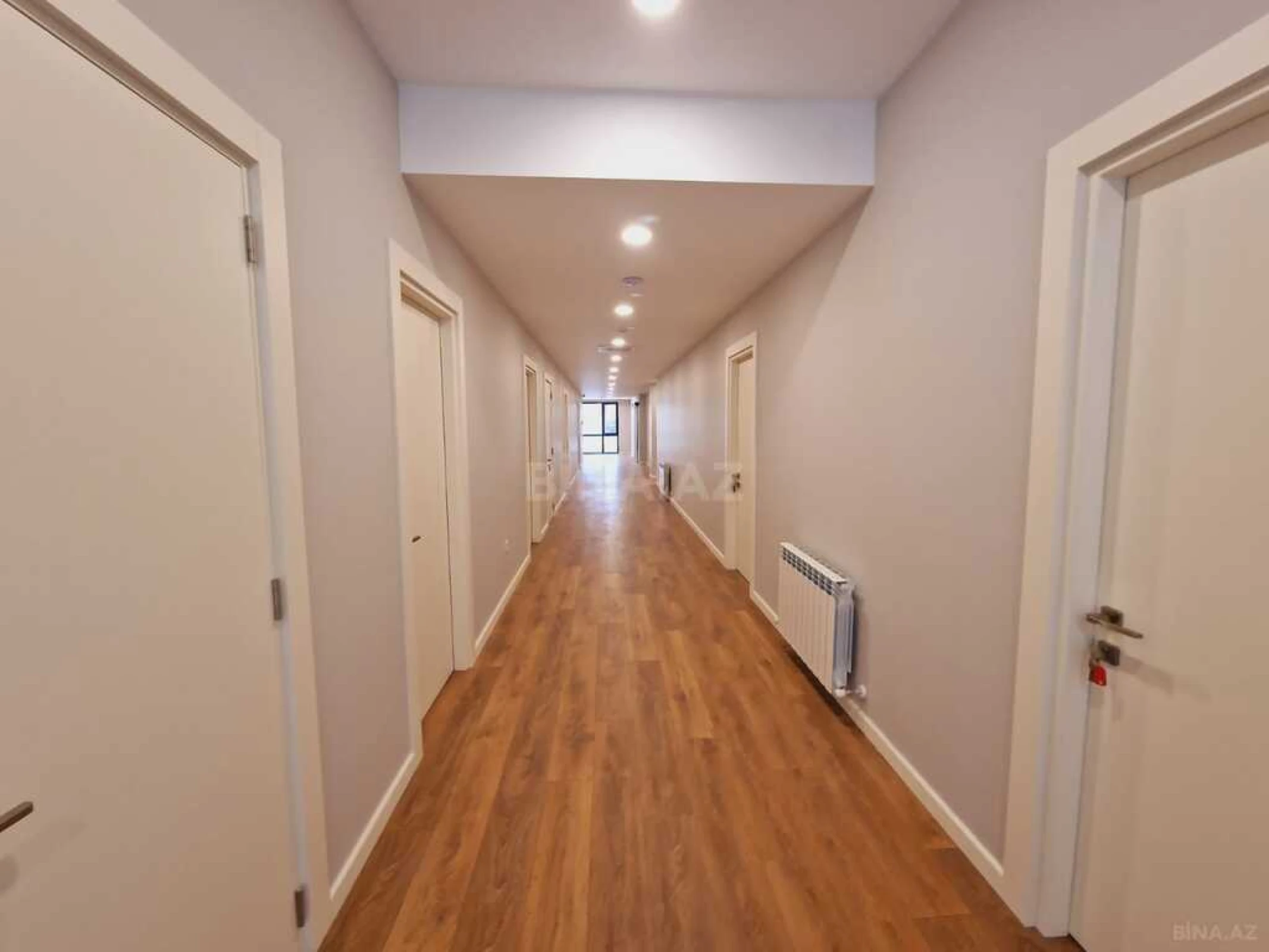 Kirayə verilir obyekt 1000 m²