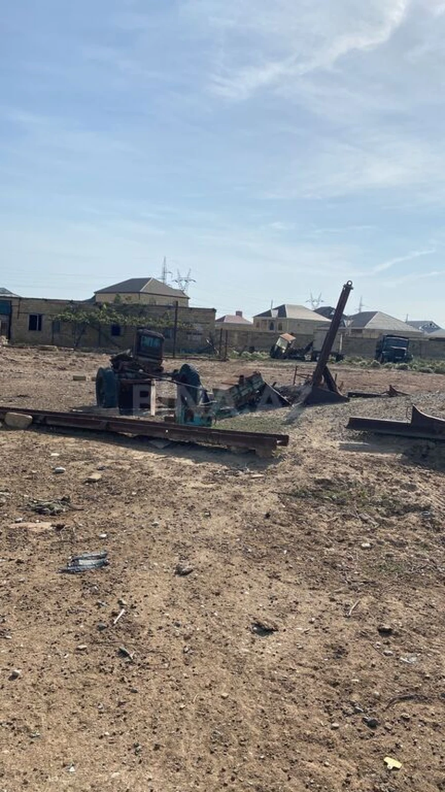 Satılır torpaq sahəsi 2000 m²