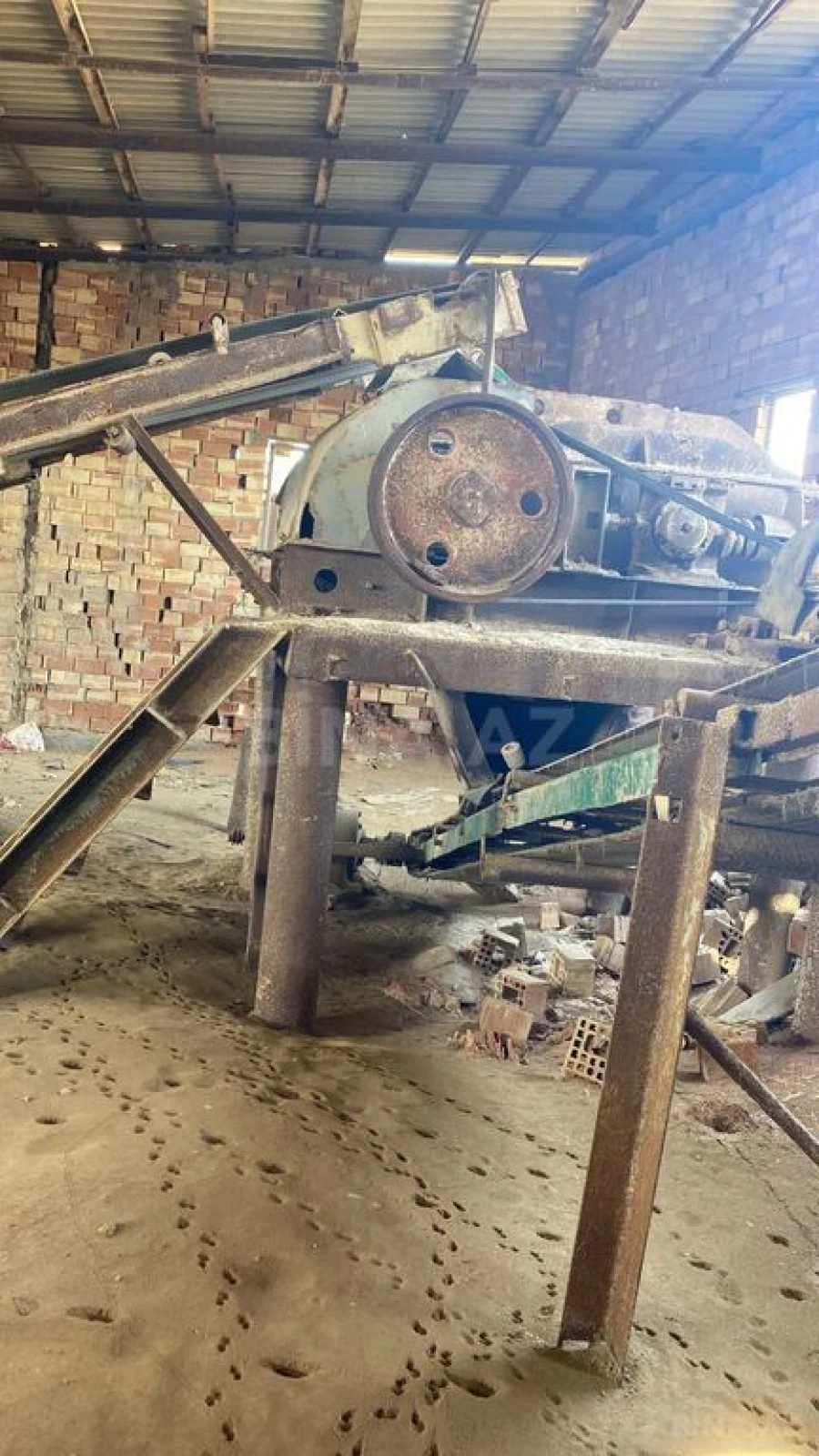 Satılır torpaq sahəsi 2000 m²