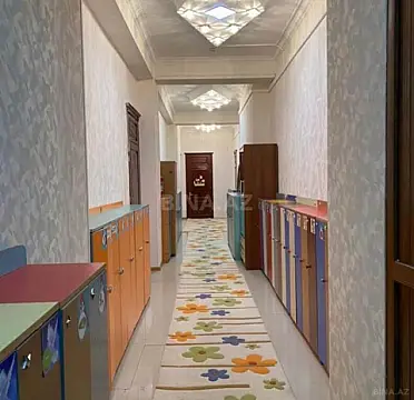 Satılır obyekt 230 m² — Bakı, İnşaatçılar 230.00 m²