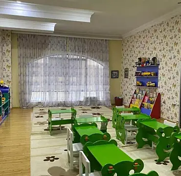 Satılır obyekt 230 m²