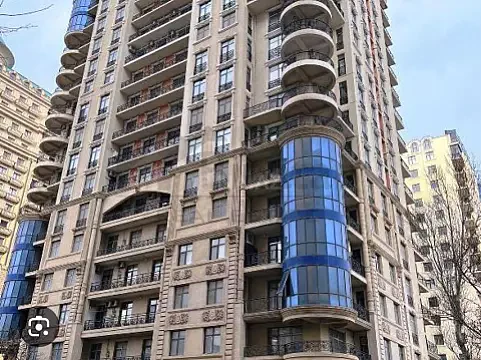 Kirayə verilir 3 otaqlı mənzil 120 m²