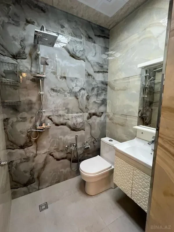 Kirayə verilir 3 otaqlı mənzil 120 m²