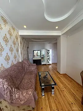 Satılır 3 otaqlı mənzil 72 m²