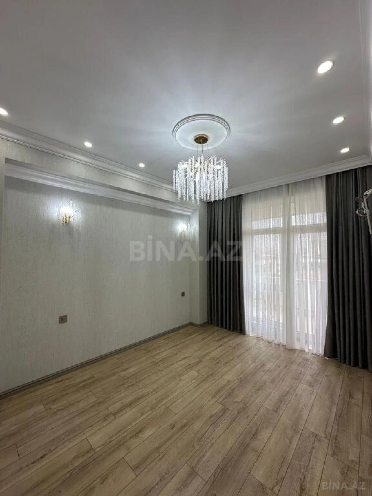 Satılır 3 otaqlı mənzil 75 m²