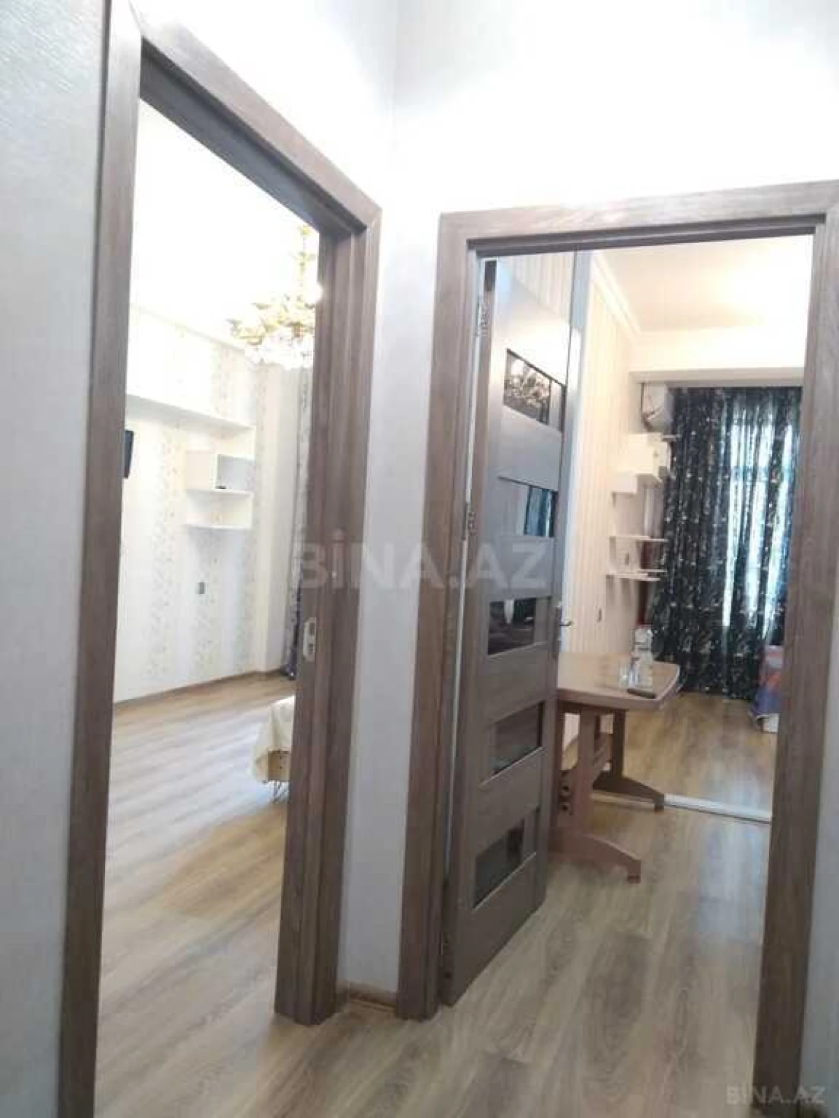 Satılır 2 otaqlı mənzil 65 m²