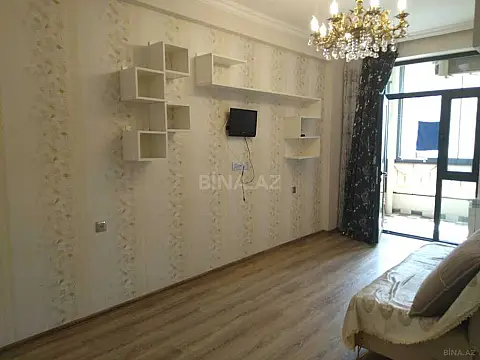 Satılır 2 otaqlı mənzil 65 m²