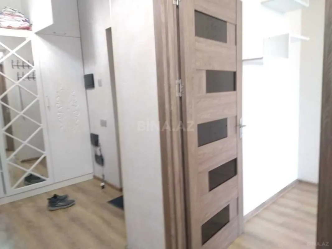 Satılır 2 otaqlı mənzil 65 m²