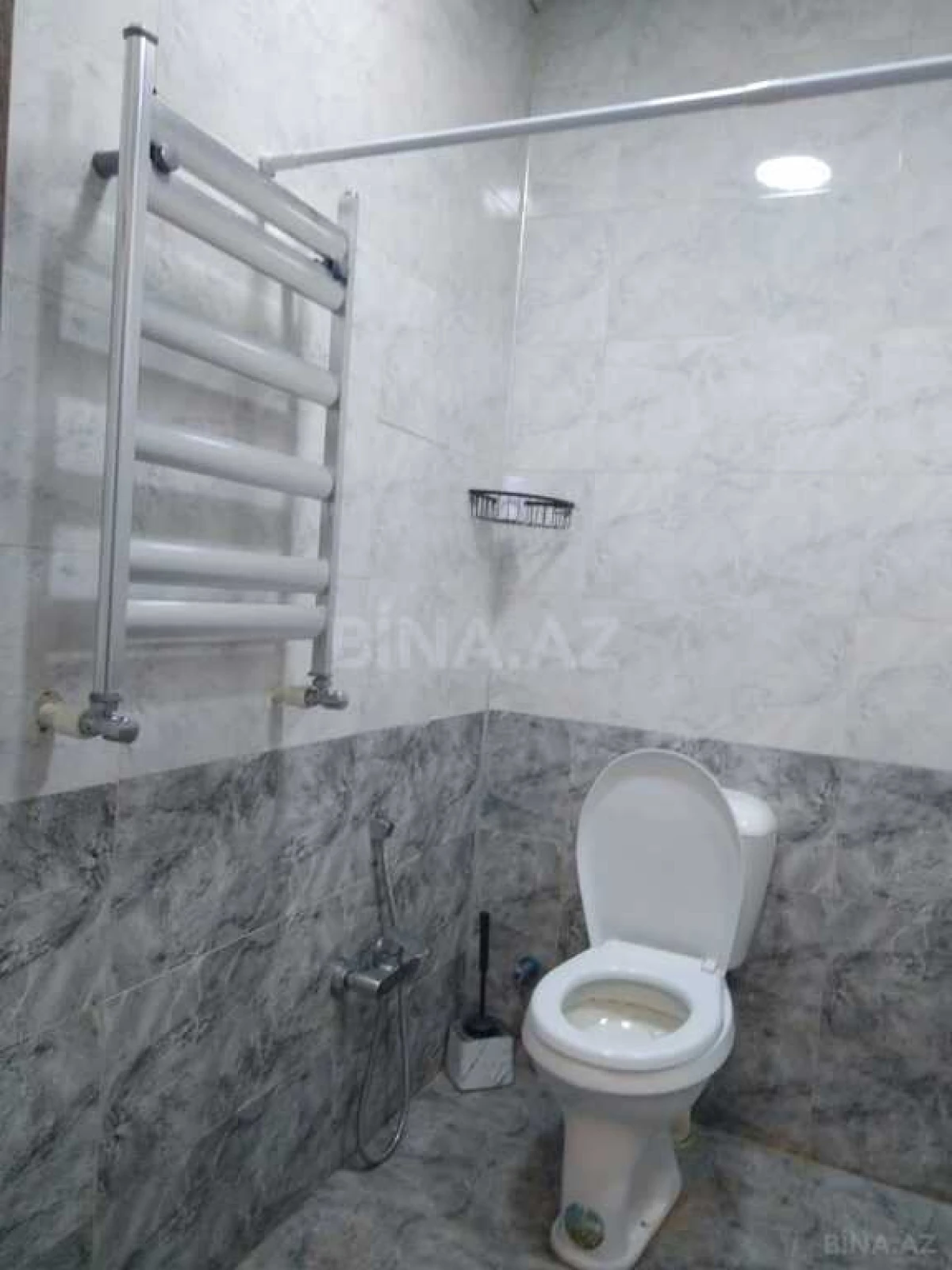 Satılır 2 otaqlı mənzil 65 m²