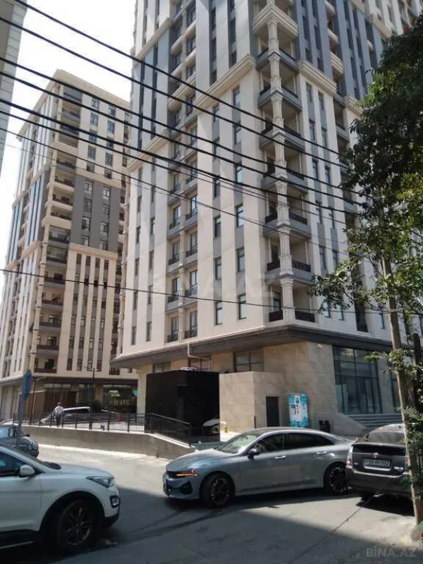 Satılır 2 otaqlı mənzil 65 m²