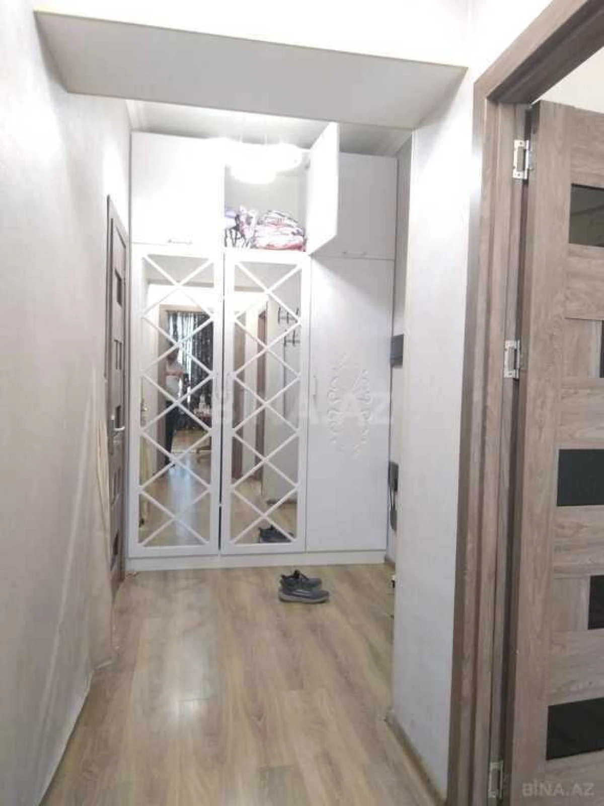 Satılır 2 otaqlı mənzil 65 m²