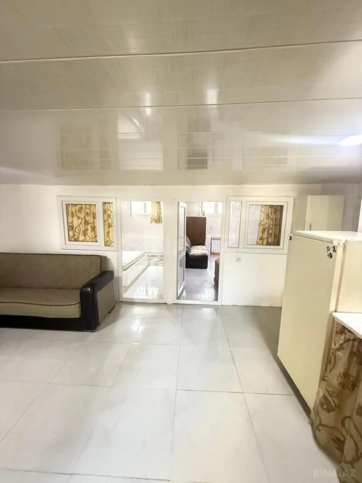 Kirayə verilir 3 otaqlı mənzil 50 m²