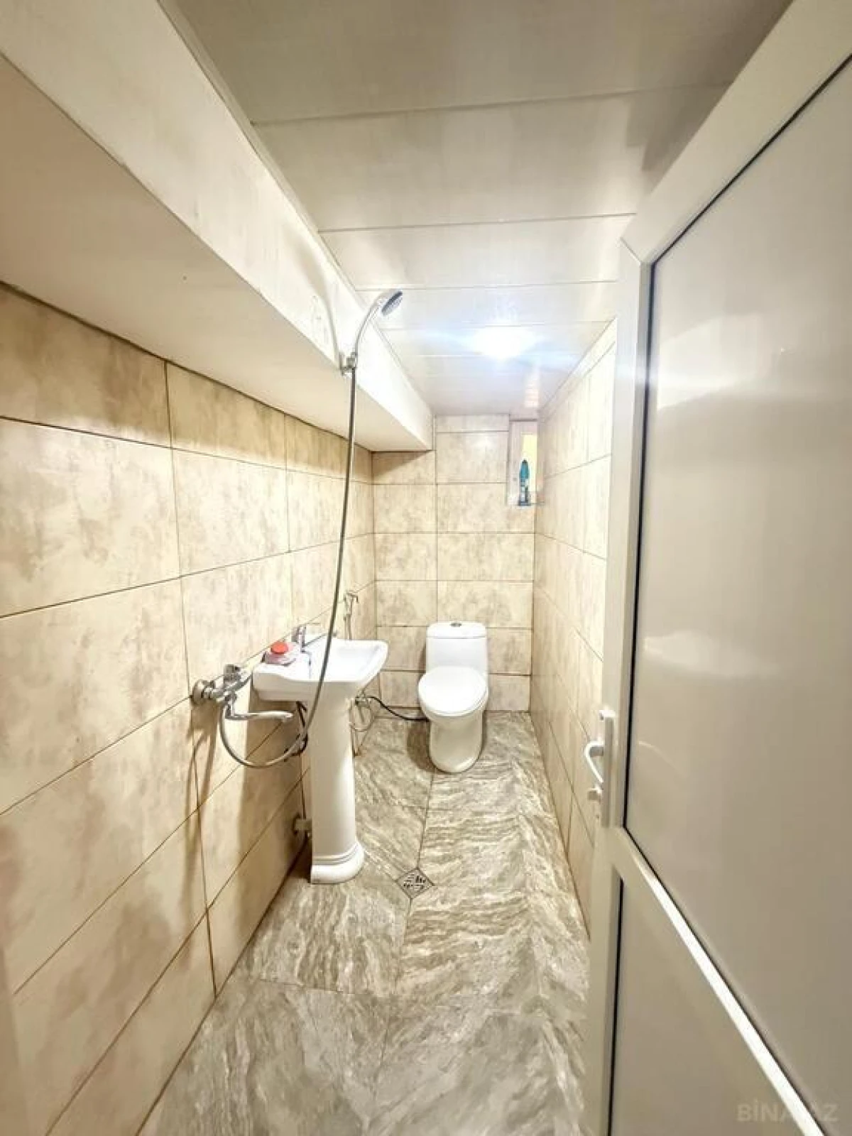 Kirayə verilir 3 otaqlı mənzil 50 m²