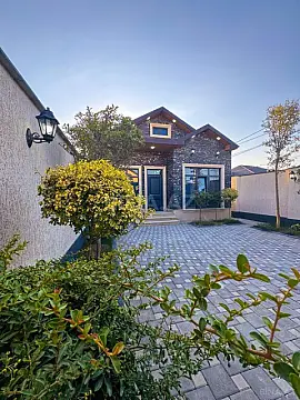 Satılır 3 otaqlı həyət evi 90 m²