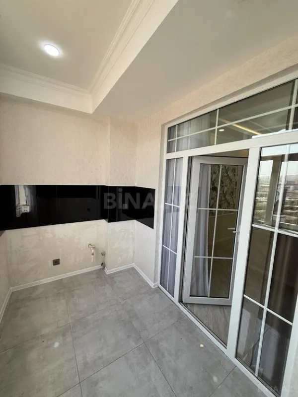 Satılır 2 otaqlı mənzil 56 m²