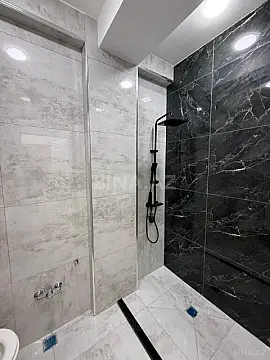 Satılır 2 otaqlı mənzil 56 m²
