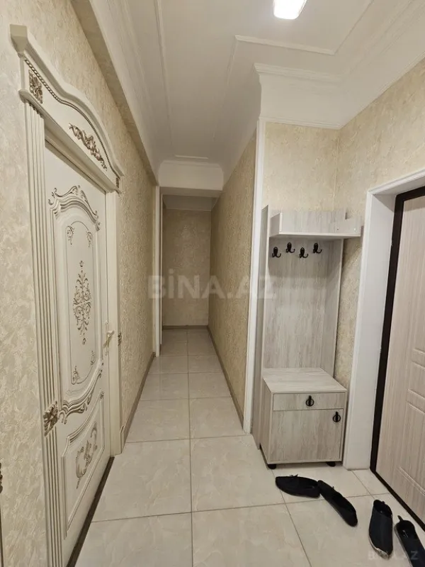 Satılır 2 otaqlı mənzil 72 m²