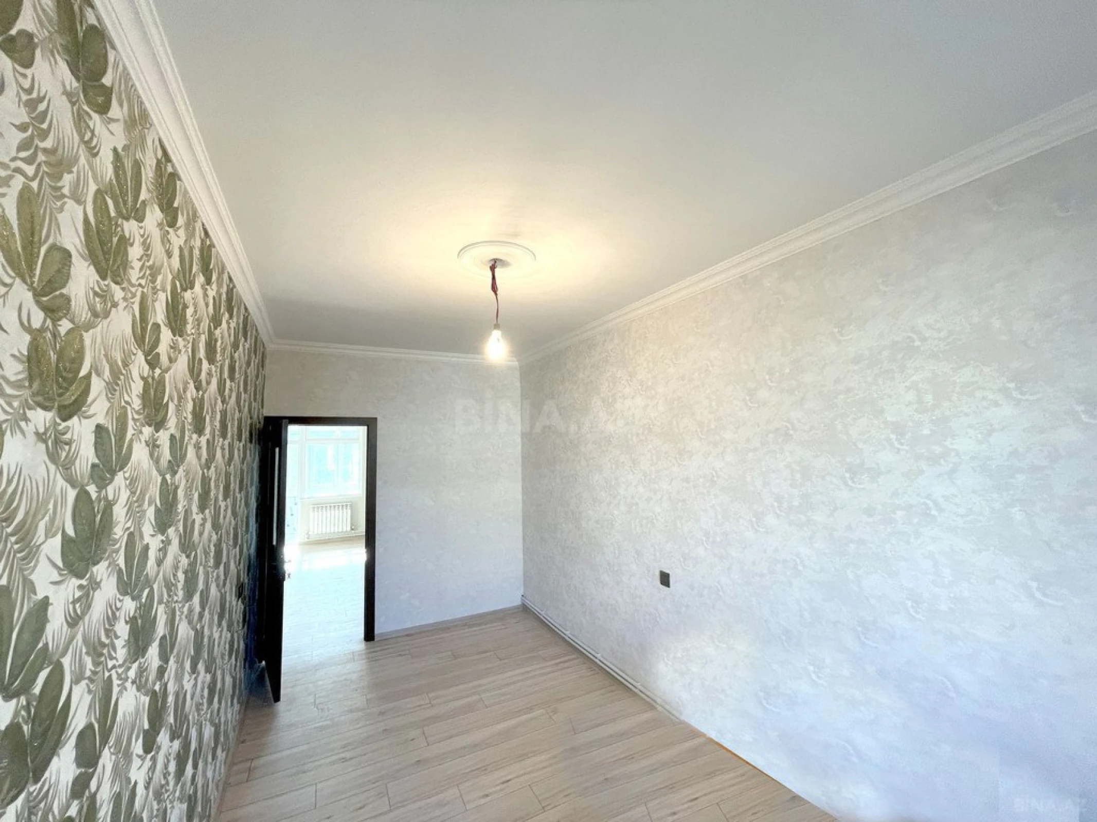 Satılır 2 otaqlı mənzil 45 m²