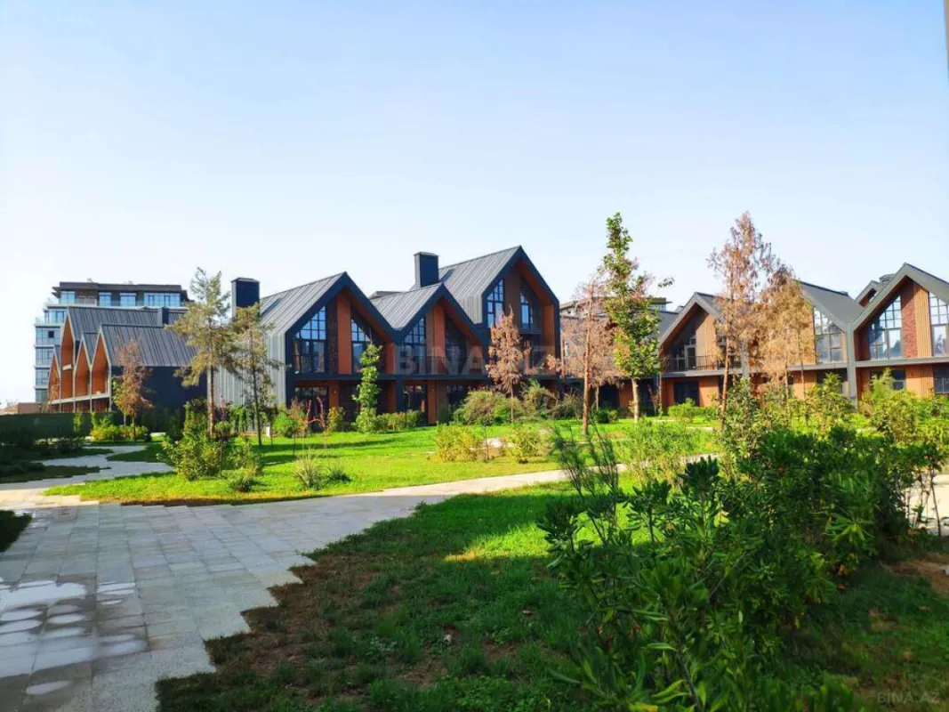 Satılır 2 otaqlı mənzil 98 m²