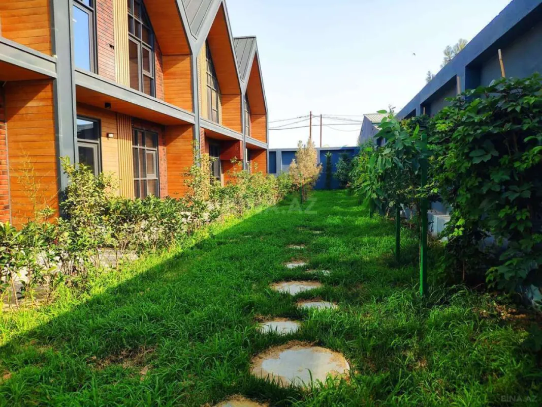 Satılır 2 otaqlı mənzil 98 m²