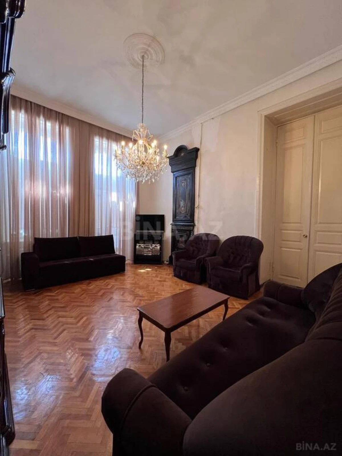 Satılır 2 otaqlı mənzil 100 m²