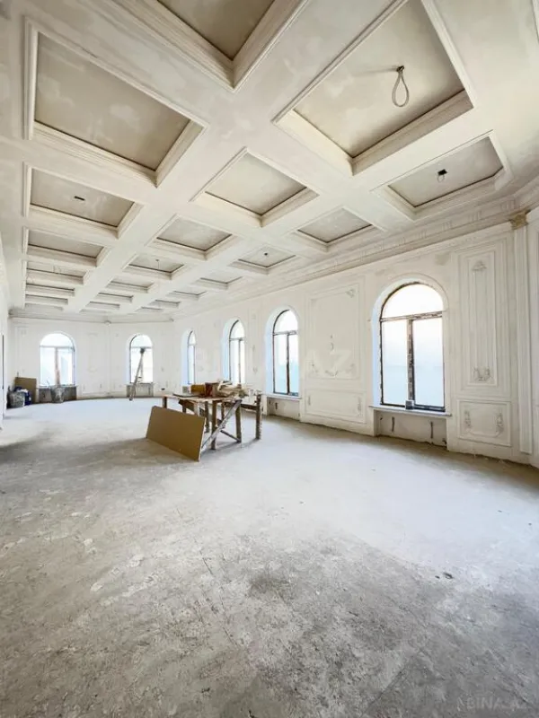 Satılır həyət evi 1400 m²