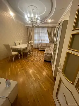 Satılır 3 otaqlı mənzil 125 m²