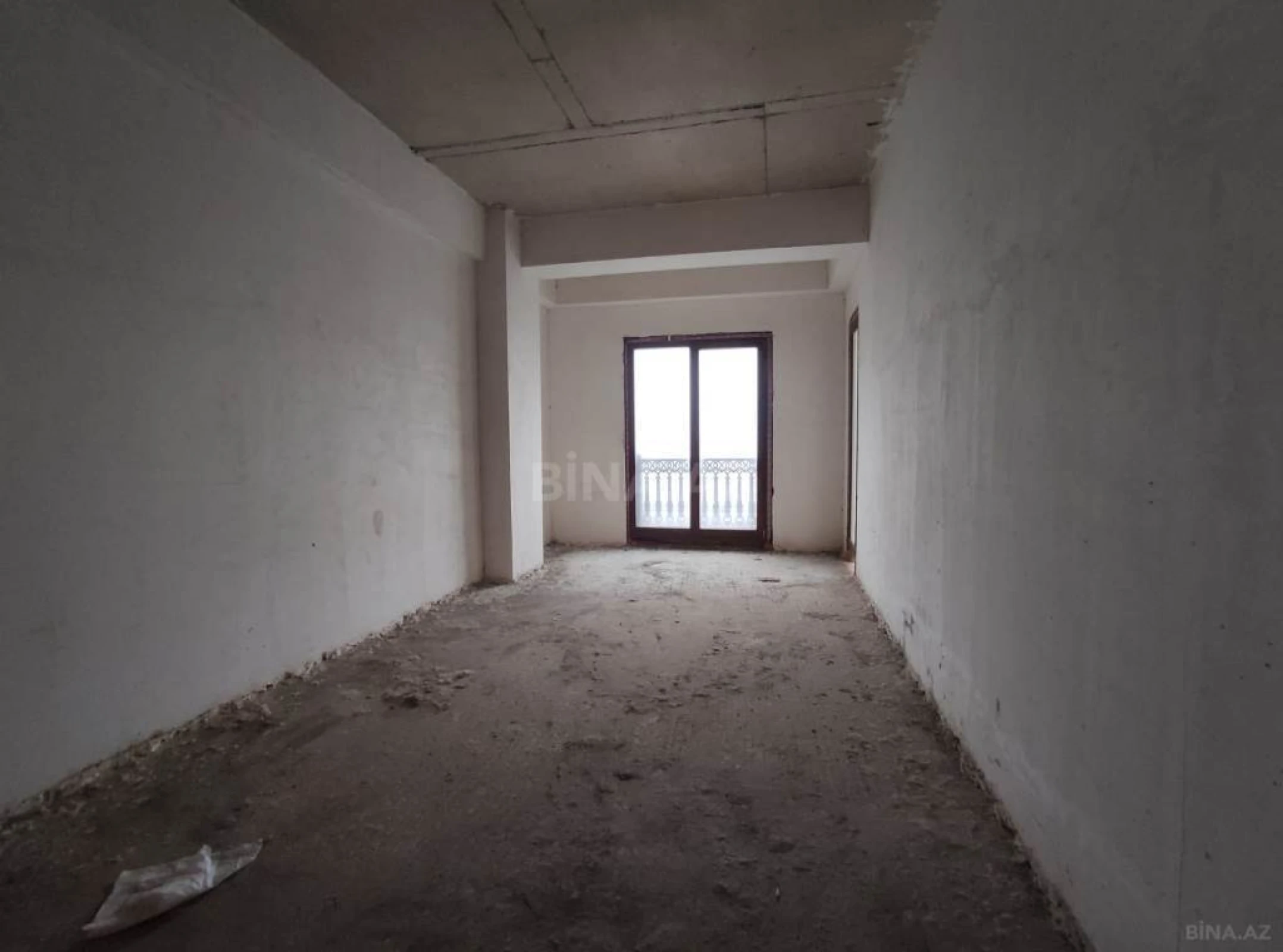 Satılır 2 otaqlı mənzil 57 m²