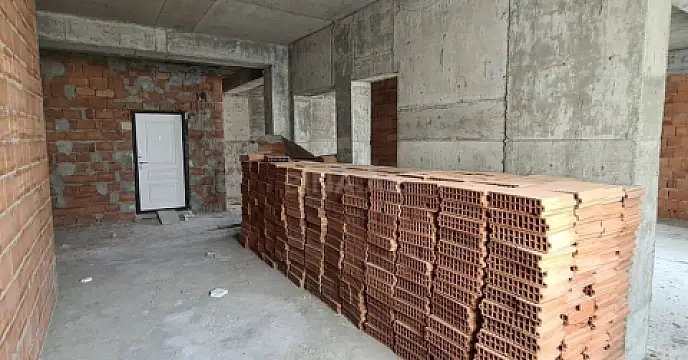 Satılır 3 otaqlı mənzil 119 m²