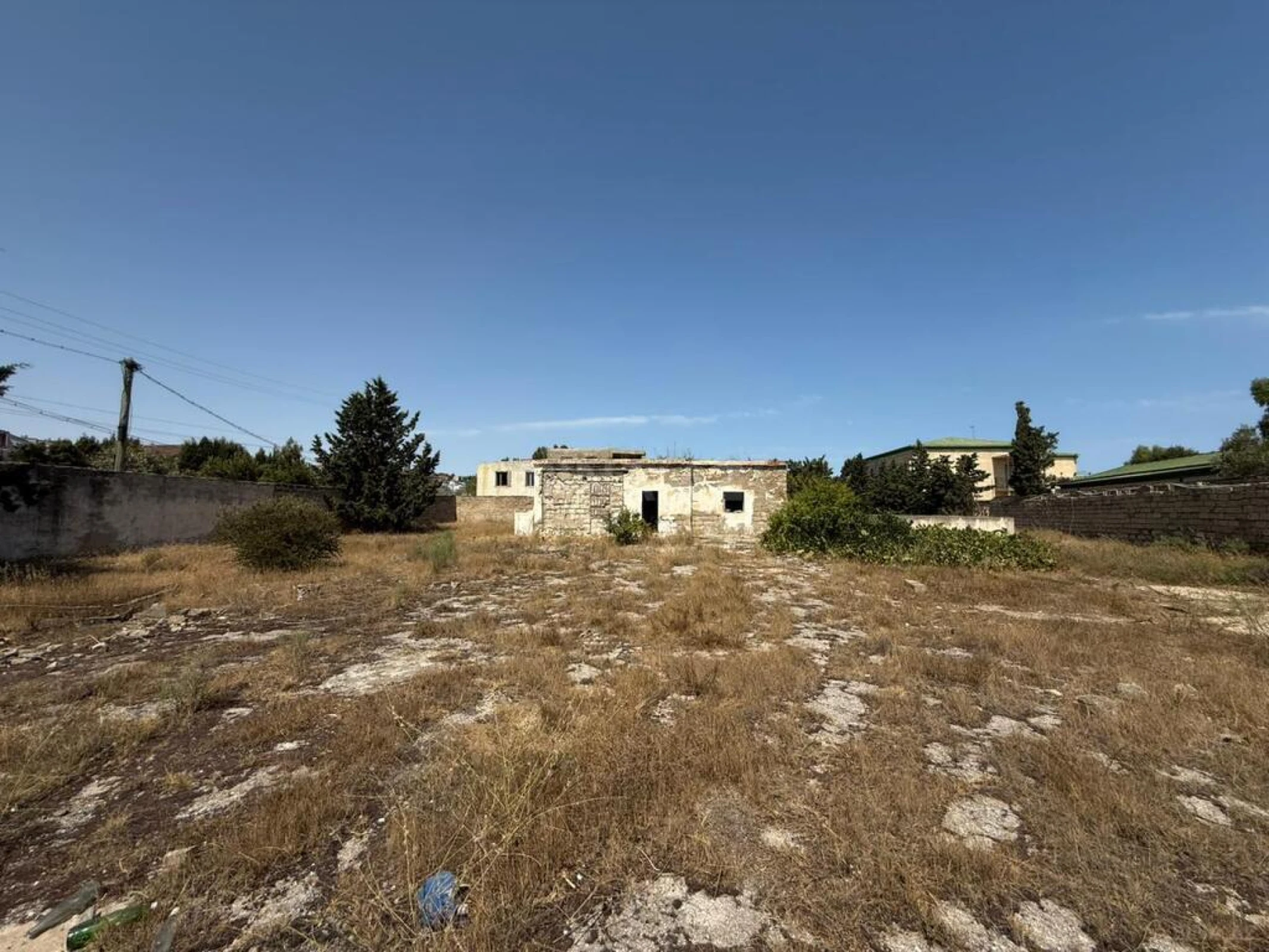 Satılır torpaq sahəsi 28 m²