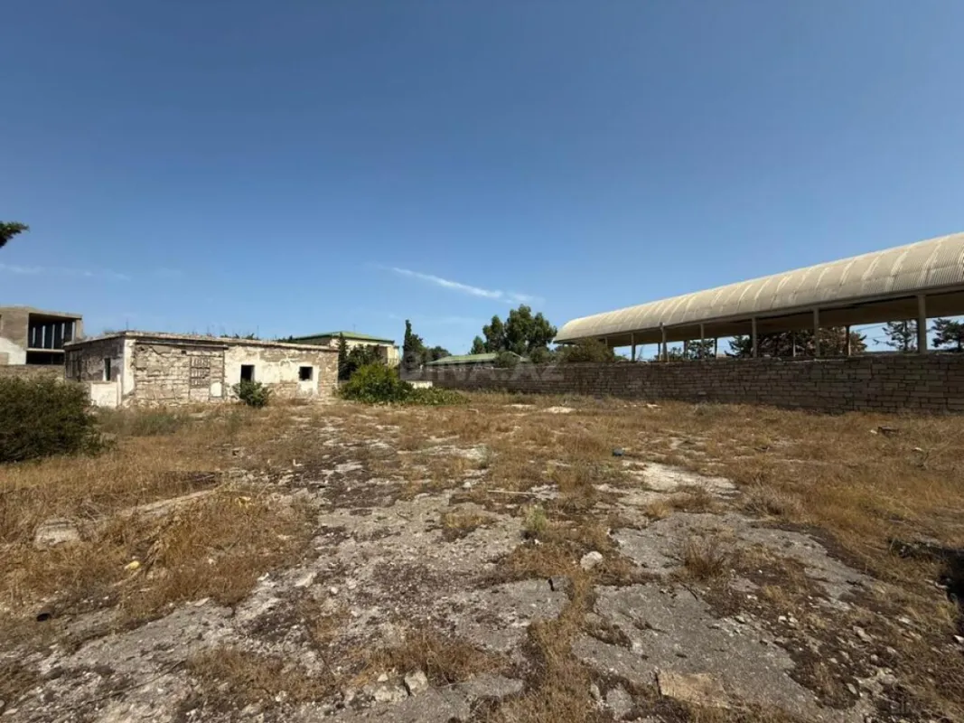 Satılır torpaq sahəsi 28 m²