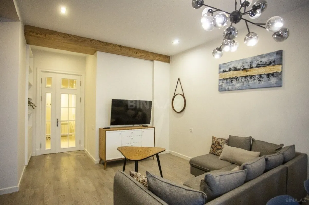 Kirayə verilir 3 otaqlı mənzil 110 m²