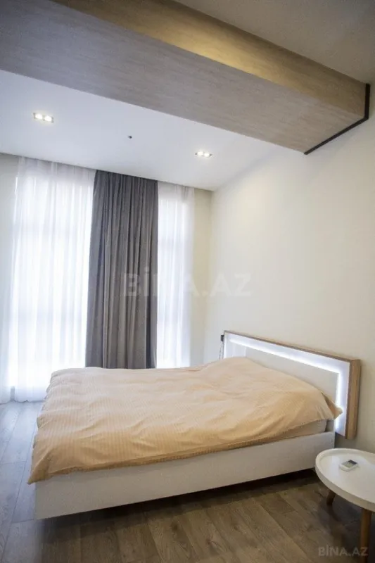 Kirayə verilir 3 otaqlı mənzil 110 m²