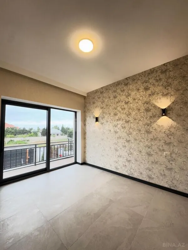 Satılır 7 otaqlı həyət evi 400 m²