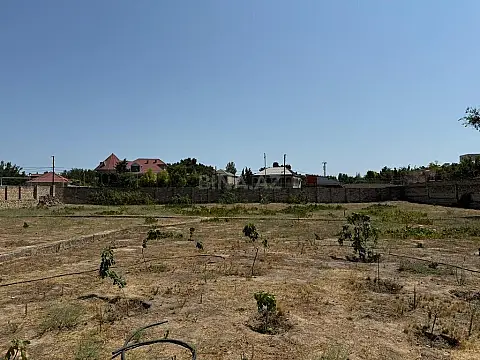 Satılır torpaq sahəsi 15 m²