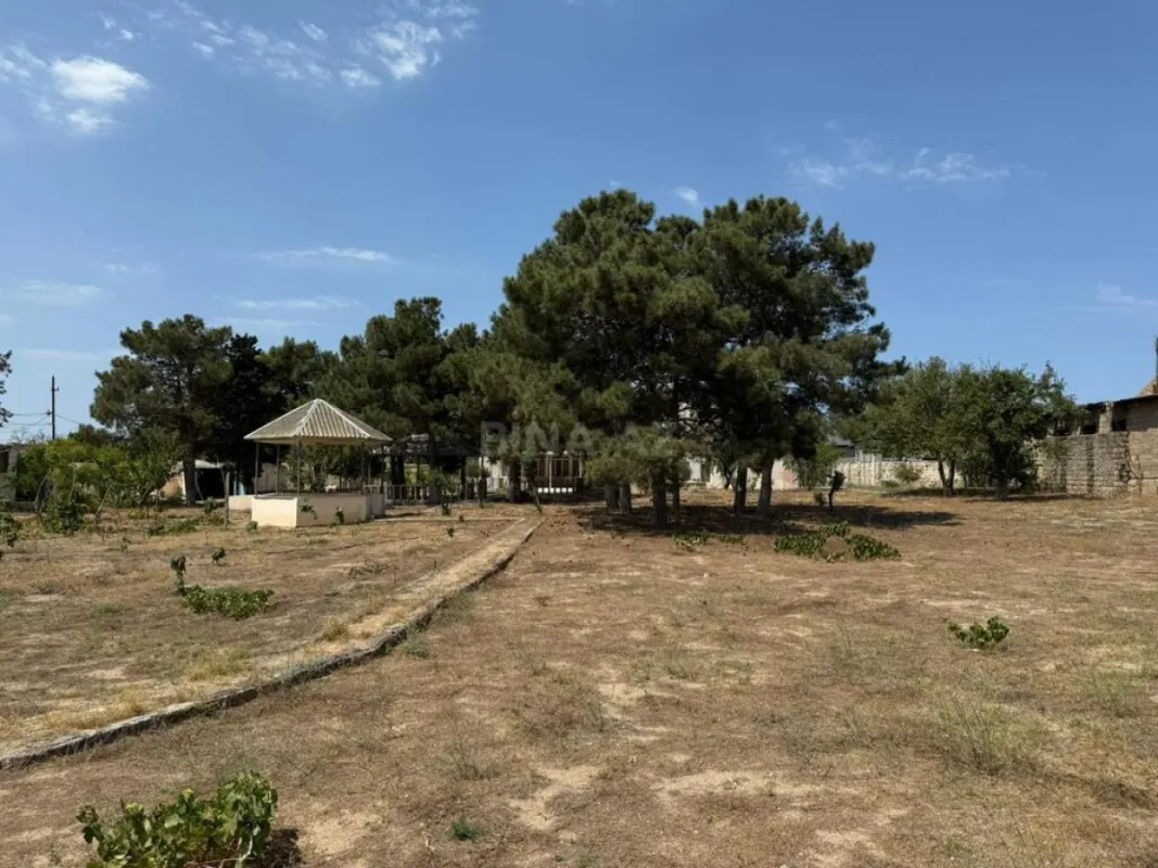 Satılır torpaq sahəsi 15 m²