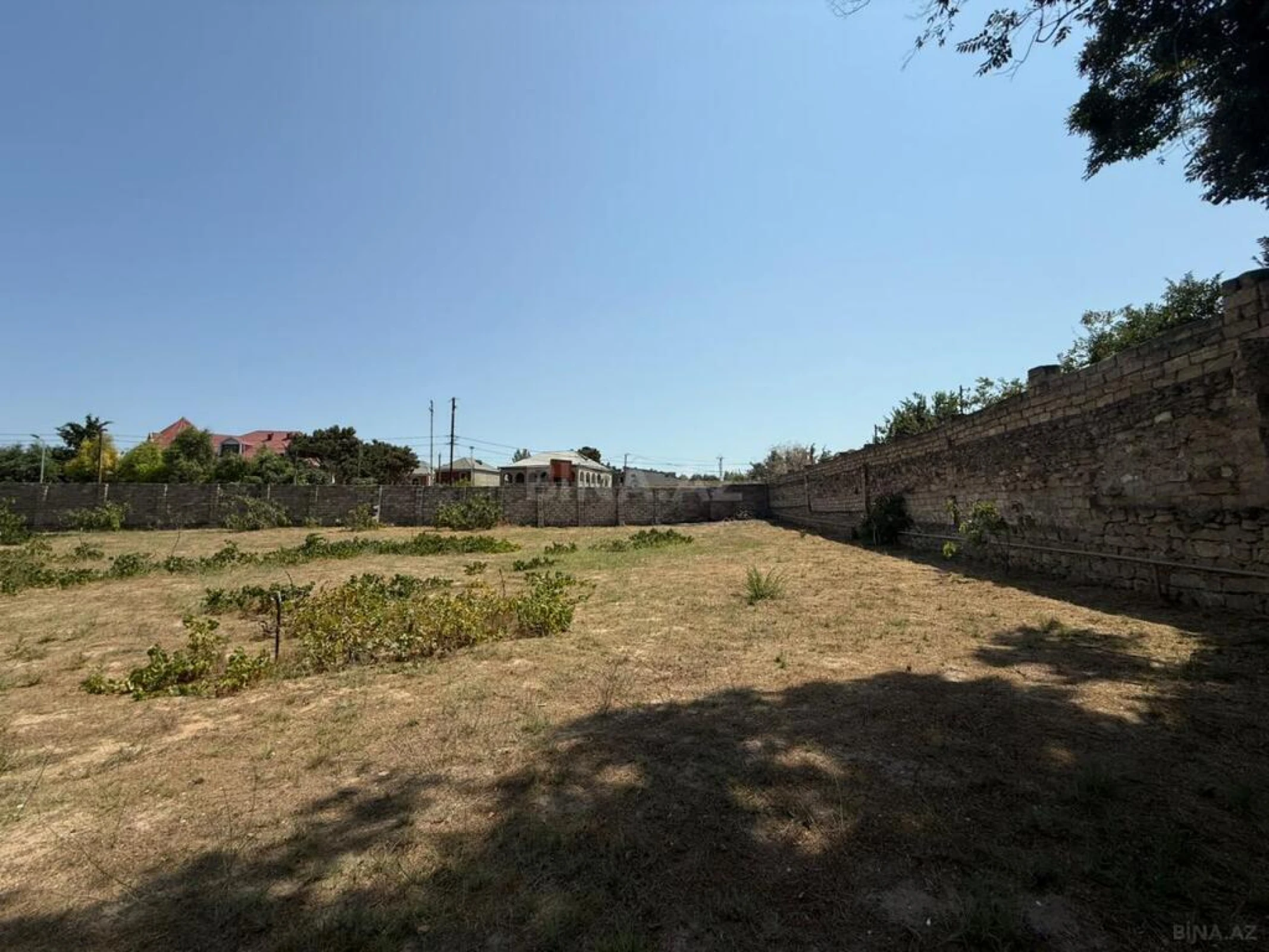 Satılır torpaq sahəsi 15 m²