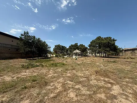 Satılır torpaq sahəsi 15 m²