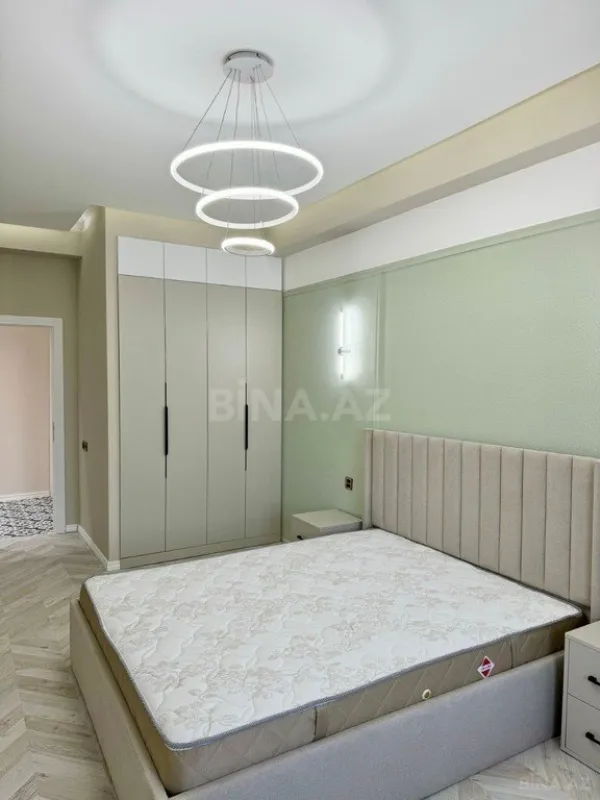 Kirayə verilir 3 otaqlı mənzil 110 m²