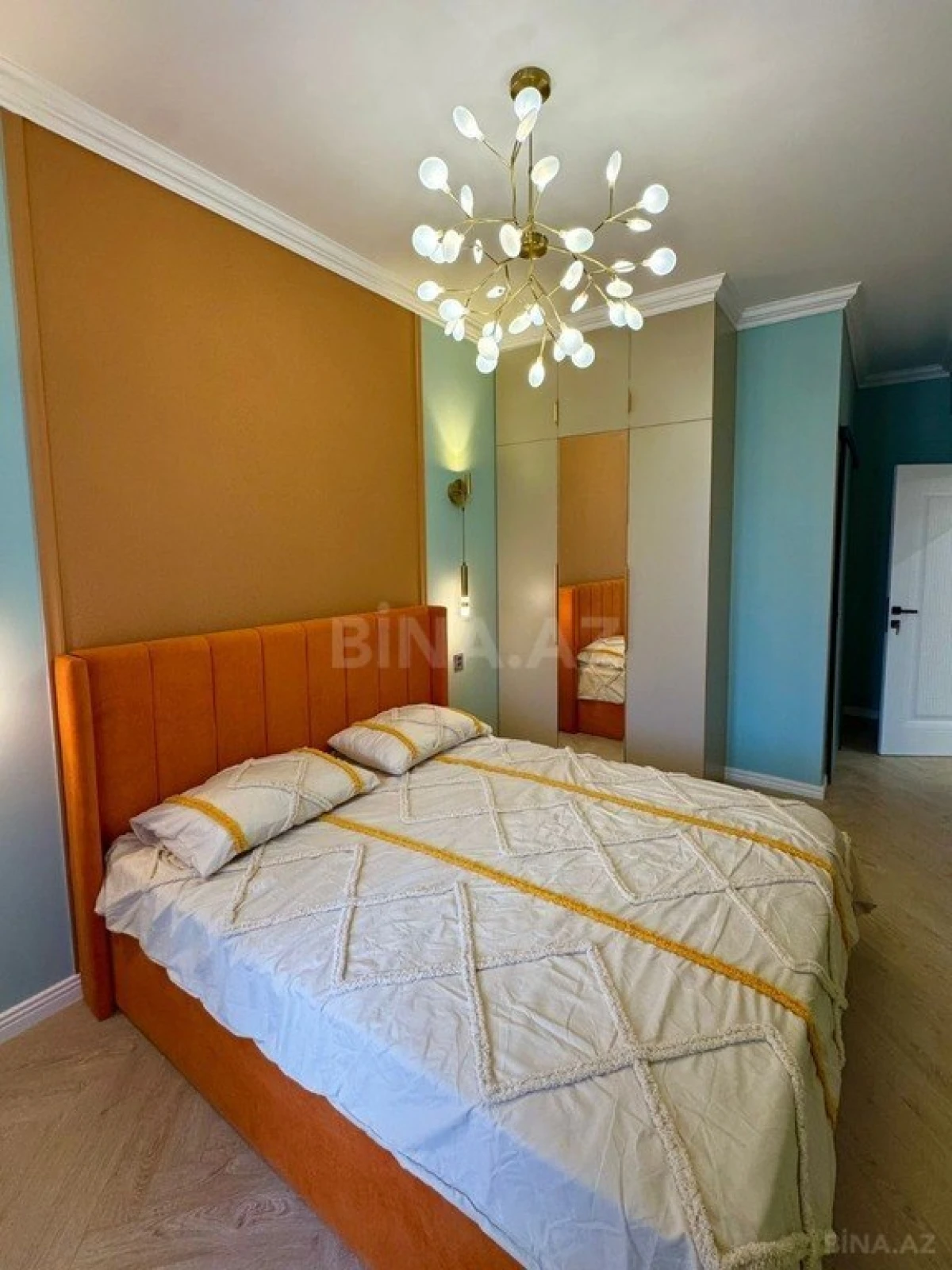 Kirayə verilir 3 otaqlı mənzil 110 m²