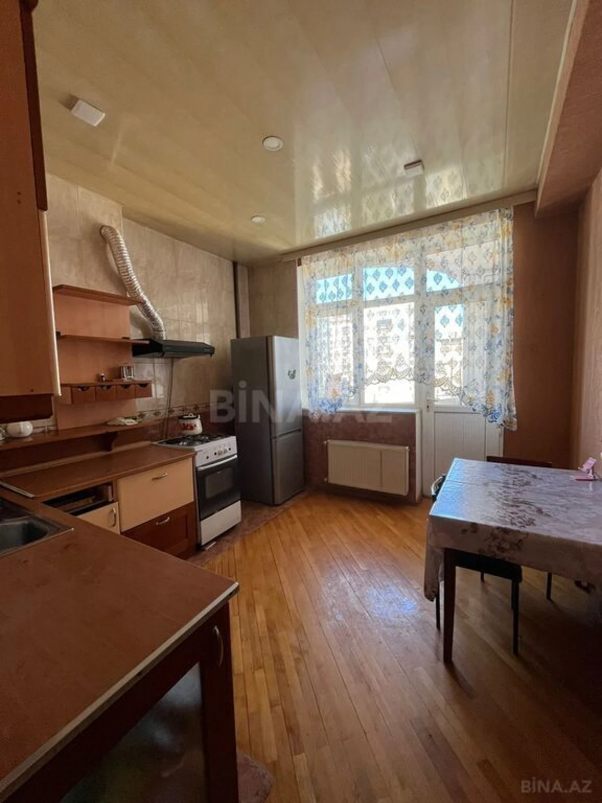 Satılır 3 otaqlı mənzil 96 m²