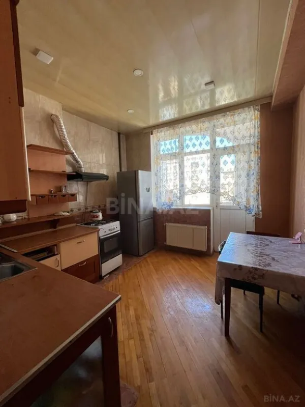Satılır 3 otaqlı mənzil 96 m²