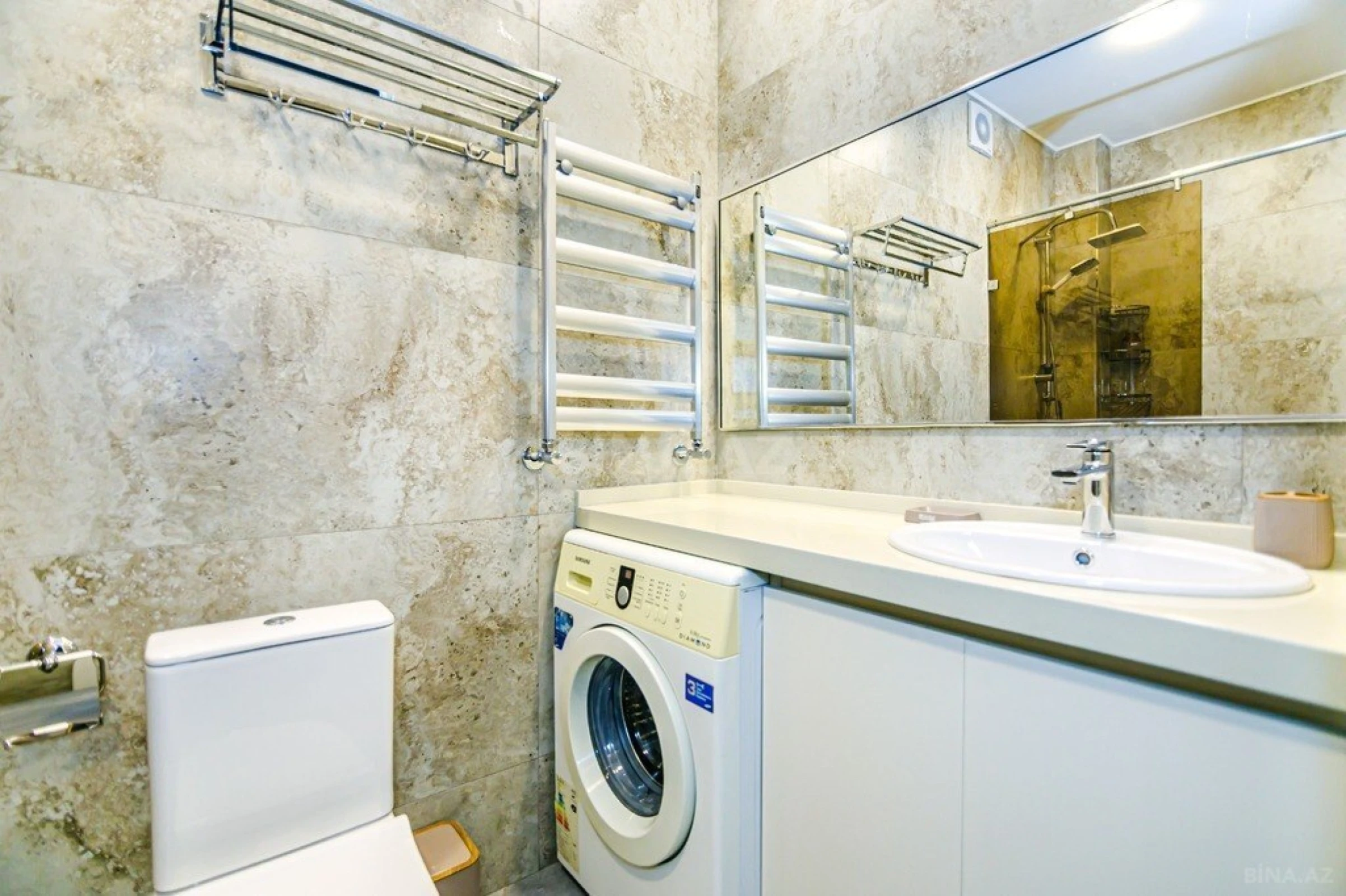 Kirayə verilir 2 otaqlı mənzil 60 m²